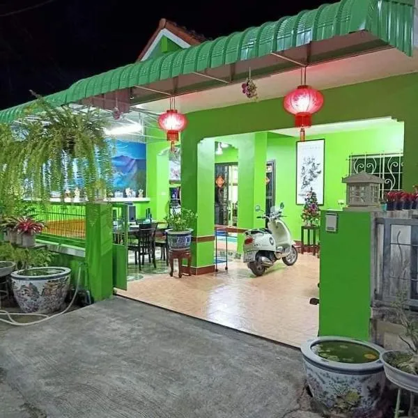 Greenhouse homestay betong, hotell i Betong