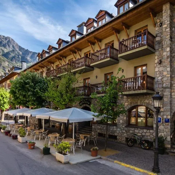 Hotel Ciria, viešbutis mieste Benasque