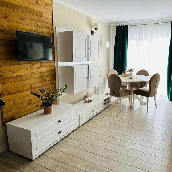 Sunset apartment, hotel a Reghin