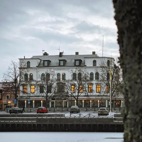 Stadshotellet Lidköping, hotel in Skår