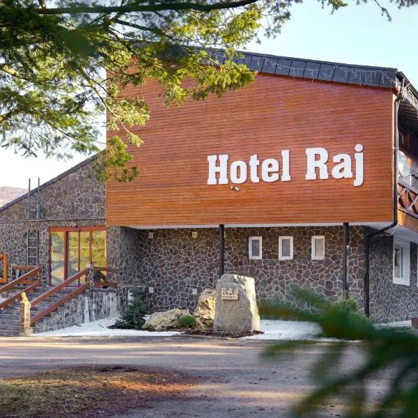 Hotel Raj, hotel em Telgárt