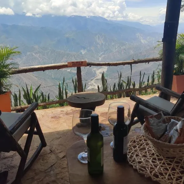 Chalet Mirador Chicamocha, hotel din Umpalá