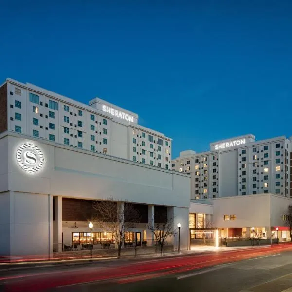 Sheraton Fort Worth Downtown Hotel, viešbutis mieste Fortvortas