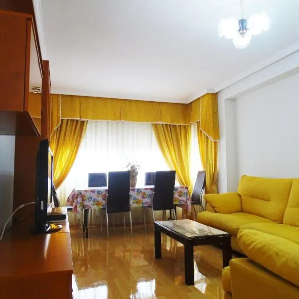 Apartamento En Alcalá De Henares, hotel Alcalá de Henaresben