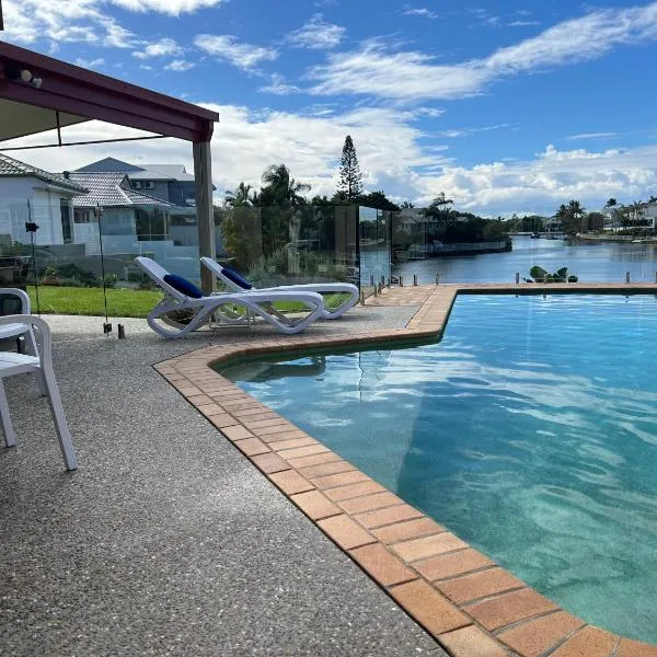 Waterfront BNB, hotel a Gold Coast