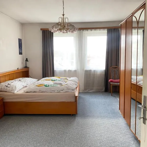 Apartment nähe Linz, ξενοδοχείο σε Puchenau