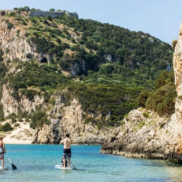 Mandarin Oriental, Costa Navarino: Rikia şehrinde bir otel