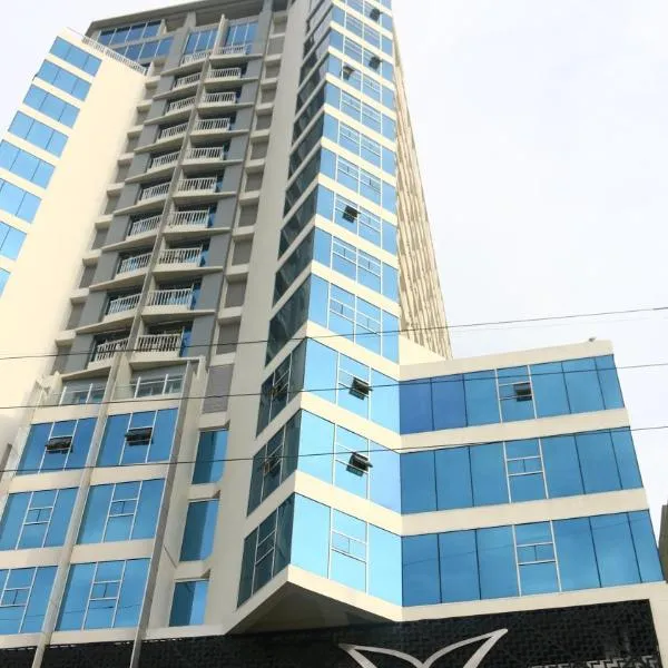 Viesnīca Triann Condo Staycation Davao in Inspiria Condominium Building pilsētā Davao