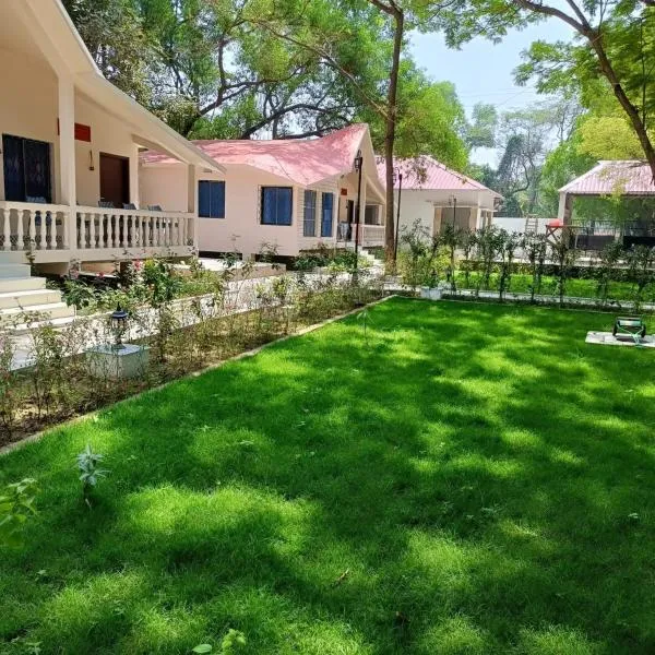 SANTINIKETAN RETREAT, Bolpur, hotel di Shānti Niketan