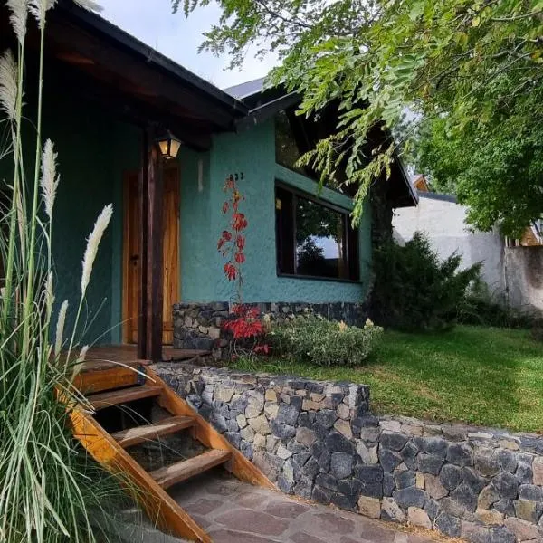 Cabaña con vistas en Trevelin, hótel í Trevelín