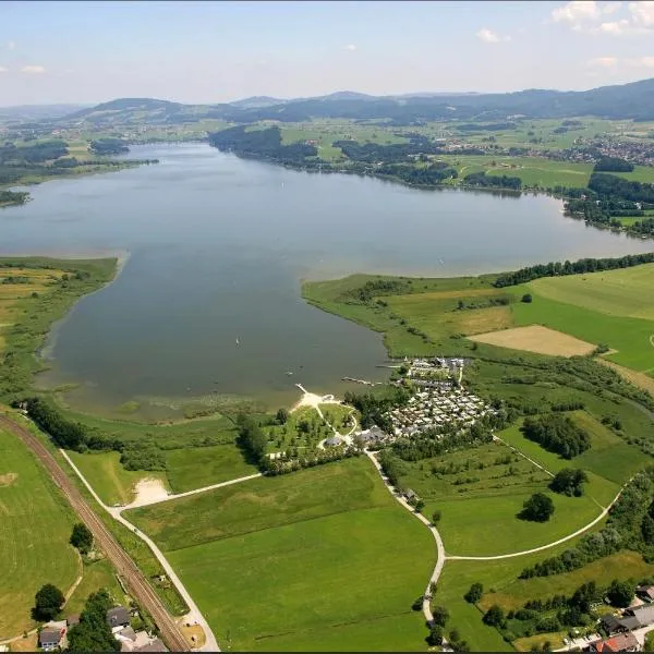 Hotel Berg, hotel en Henndorf am Wallersee