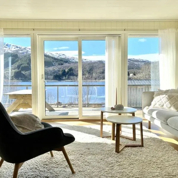 A pearl in Lofoten、レクネスのホテル