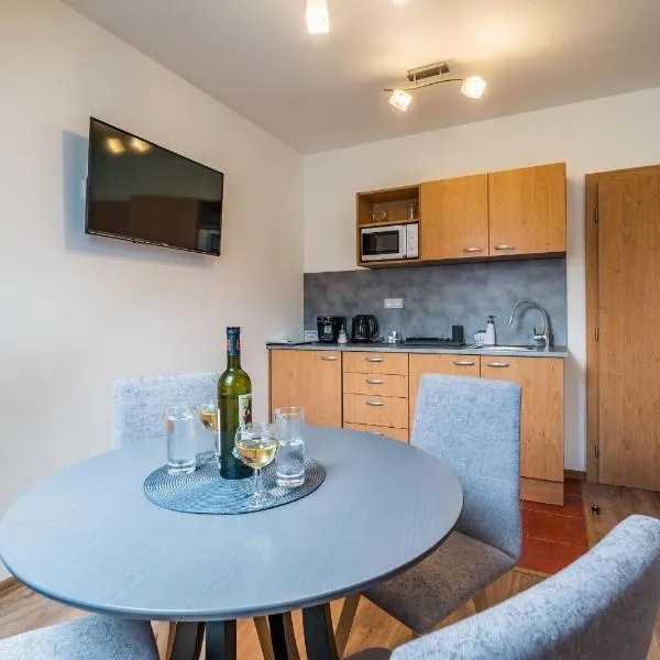 Apartmán Solaris, hótel í Moravany