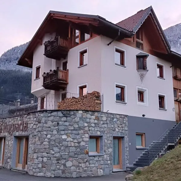 Chalet La Rugiada, hotel en Bormio