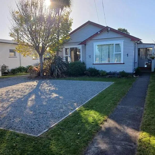 Charming House in Westport、ウェストポートのホテル