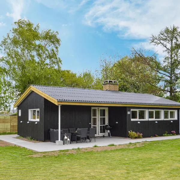 Amazing Home In Køge With Kitchen, hotel di Køge