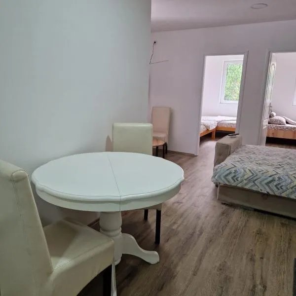 Apartman Nena Užice 2، فندق في أوزيتشي