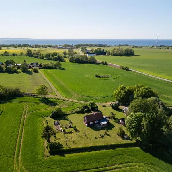 precis intill Ombergs golfbana, nära till Vättern, stora Lund och Hästholmen, hotelli kohteessa Hjo