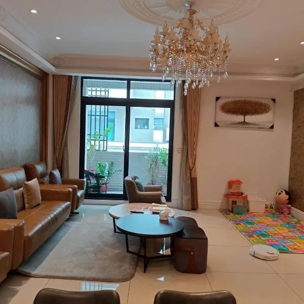 Lane 82 Hostel, hotel in Chiayi