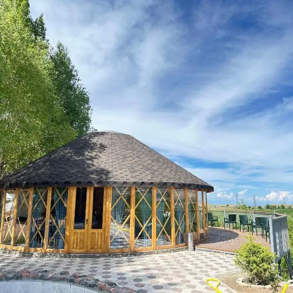 Eco Resort Kaiyrma โรงแรมในTuura-Suu