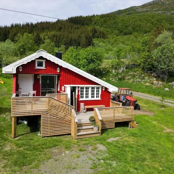 The Little Red Cabin Lofoten, хотел в Кабелвог