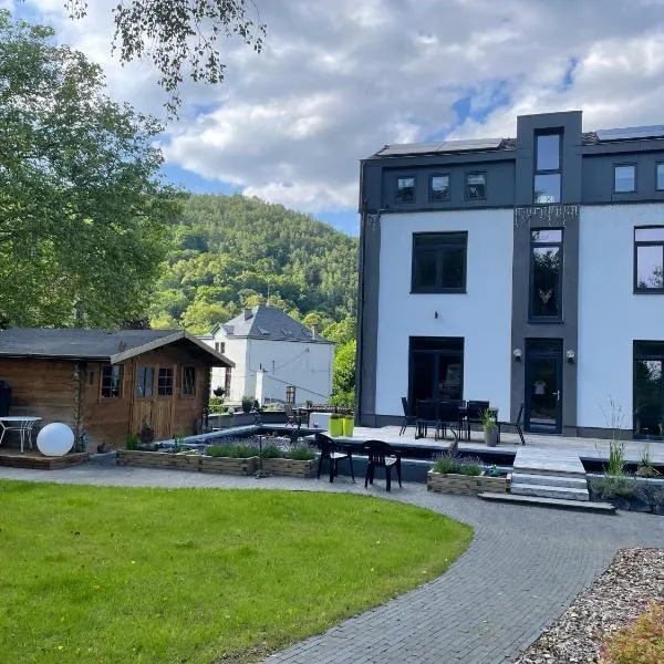 Gîte La Vieille Ferme Chaudfontaine et son jacuzzi, hotel di Chaudfontaine