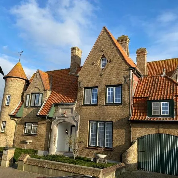 Villa La Dune - Ontbijt & parking inclusief, hotel a Middelkerke