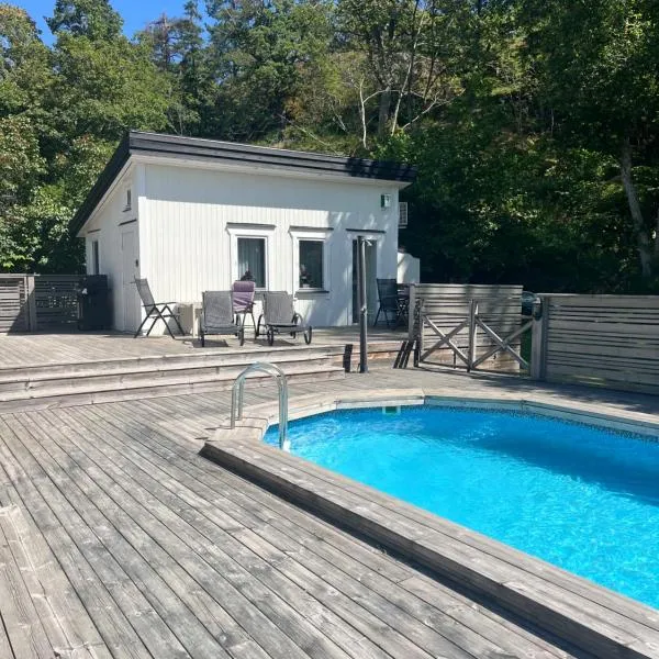 Pool House: Tyresö şehrinde bir otel