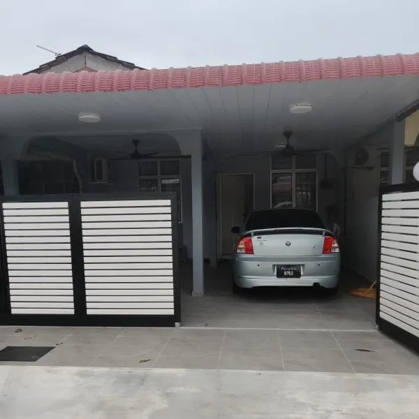 De Raisha Homestay, hotelli kohteessa Butterworth