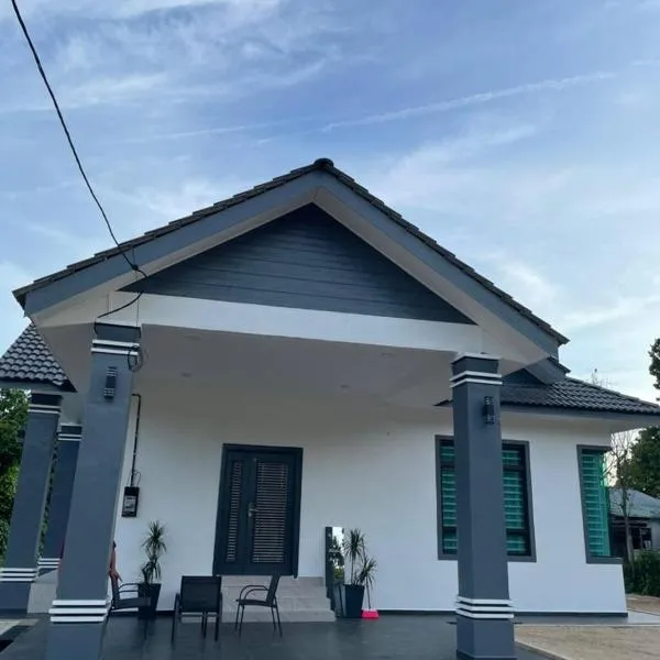 Homestay Aishah, готель у місті Pasir Mas