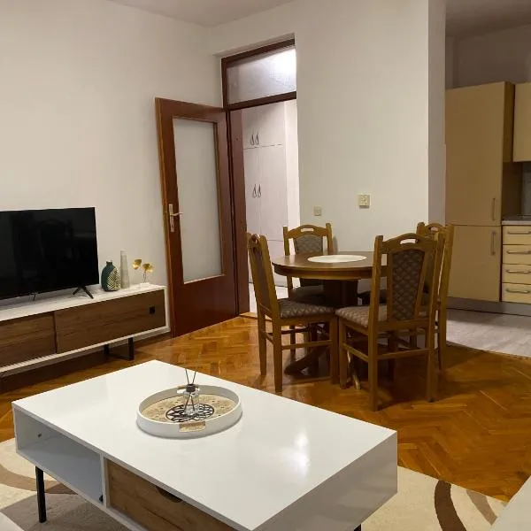 Apartment Luka, хотел в Любушки