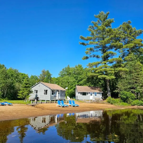 Parkway Cottage Resort and Trading Post, hotel in Huntsville