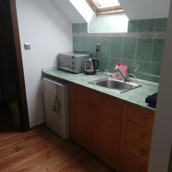 Apartmány Pod Kapličkou, hotel u gradu 'Víska'