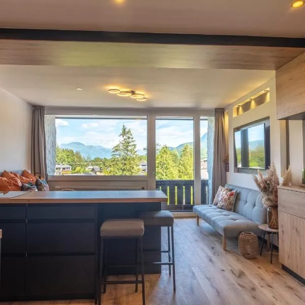 Suite Apartment modern getaway - Neu renoviert Juni 2024 - Strobl am Wolfgangsee, khách sạn ở Strobl