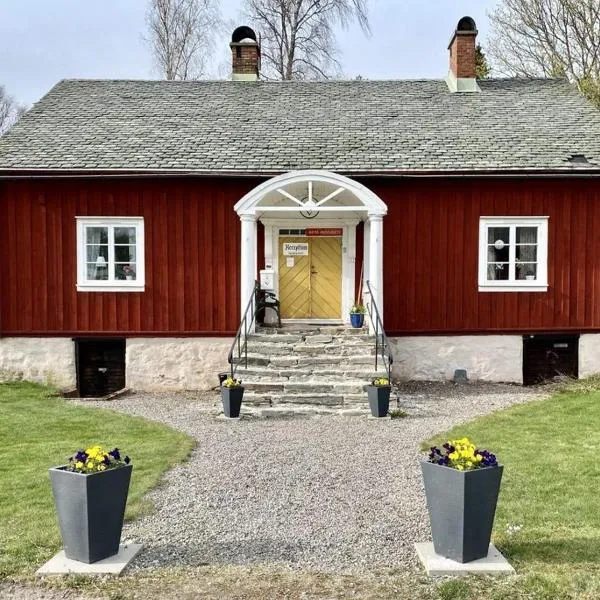 Bäckefors vandrarhem, hotel in Håverud