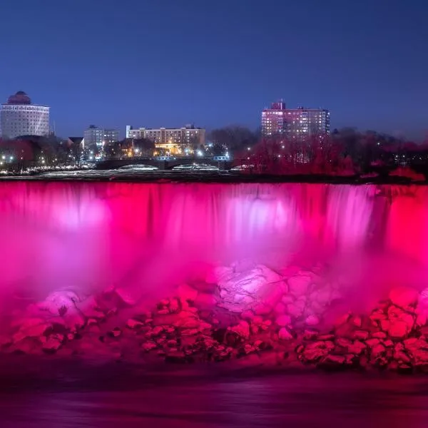 Only 10 Mins From Niagara Falls、ソロルドのホテル