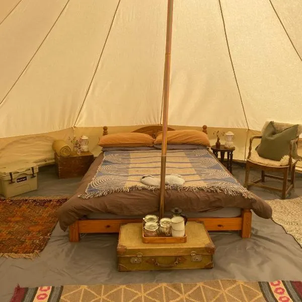 Beesands Belltents, hotell i Brixham