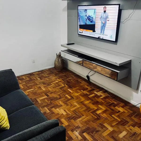 Lindo apartamento a 5 min do Centro, hotel u gradu Žuiz de Fora