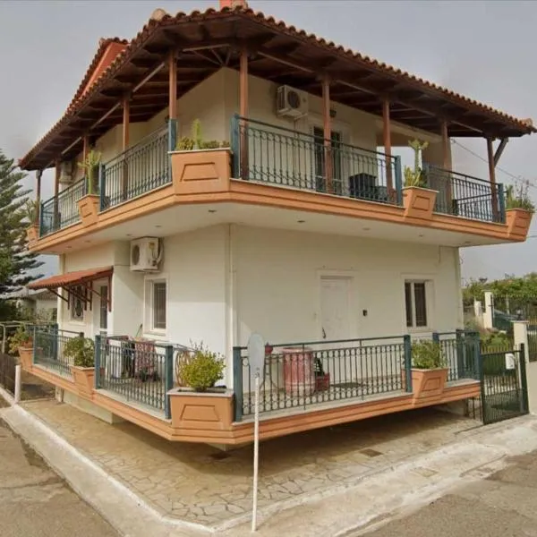 Olga's Garden Home - Douneika، فندق في Palouki