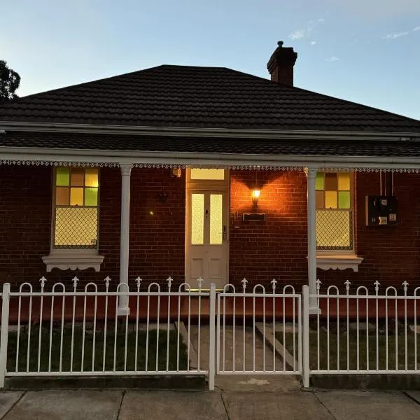 Cottage on Manilla - Bathurst - Centrally located, hotel v destinaci Bathurst