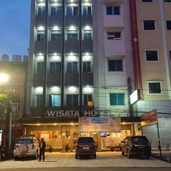 Hotel Wisata, hotel sa Kenten