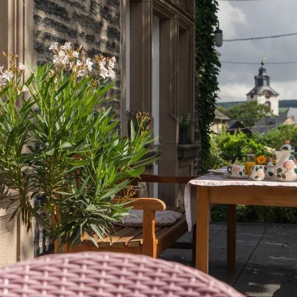 Landhaus Arnoth, hotel di Büchenbeuren