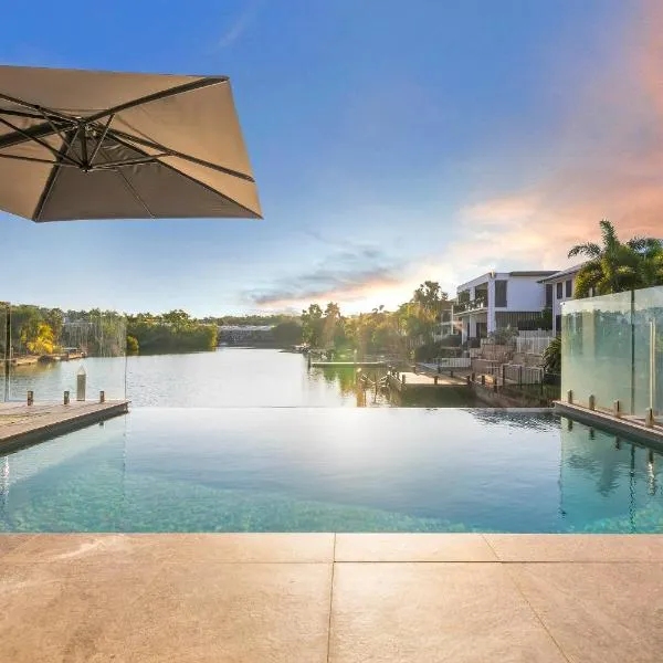 'Infinity's Edge' Darwin Luxury Waterfront Oasis، فندق في داروين