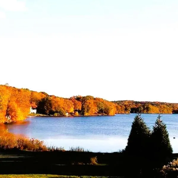 The Cottage At Amos Lake, hotel i Preston