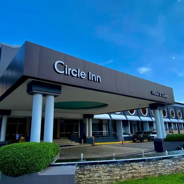 Circle Inn Hotel and Suites Bacolod, hotel in Bacolod