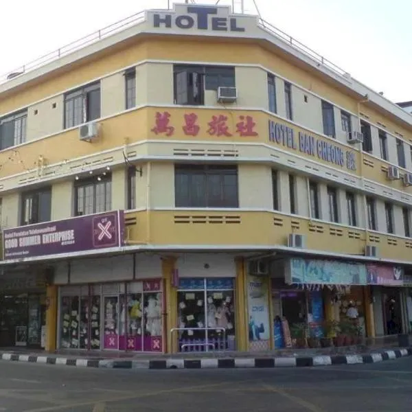 Hotel Ban Cheong, hótel í Kangar