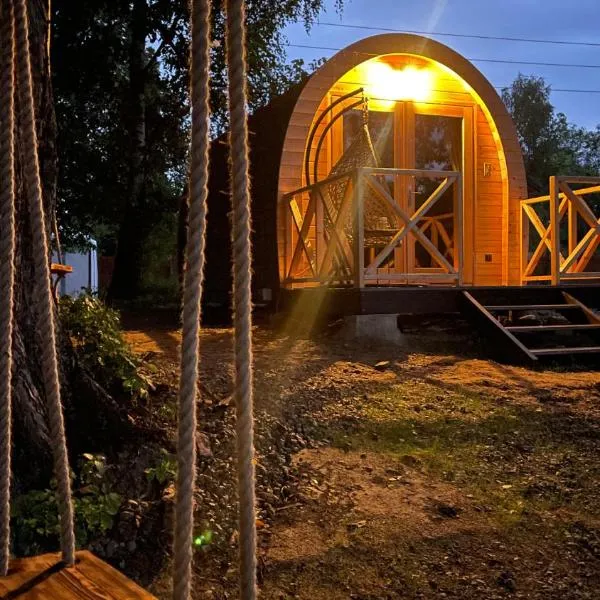 Gościn nad Drawą Glamping, hotel in Drawno