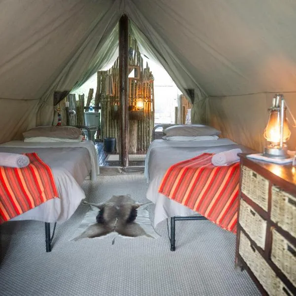 Quatermain's 1920's Safari Camp – Amakhala Game Reserve, hotel en Reserva de Amakhala