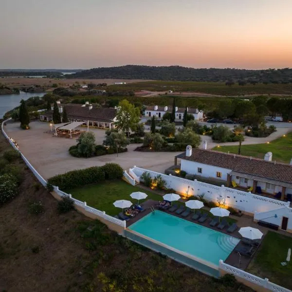 Herdade Do Sobroso Wine & Luxury Boutique Hotel, hôtel à Moura