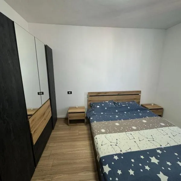 Apartament 3 camere ultracentral, hotel in Giurgiu